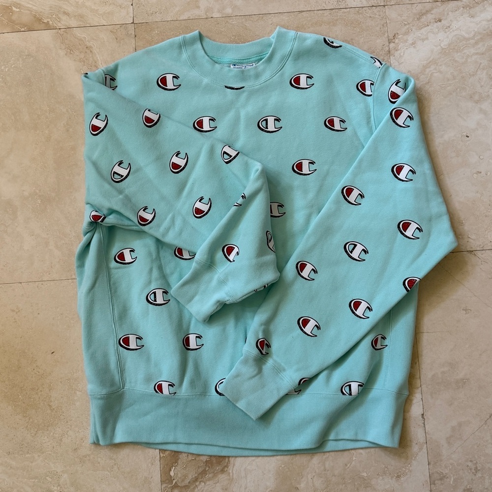 Champion Logo Sweatshirt